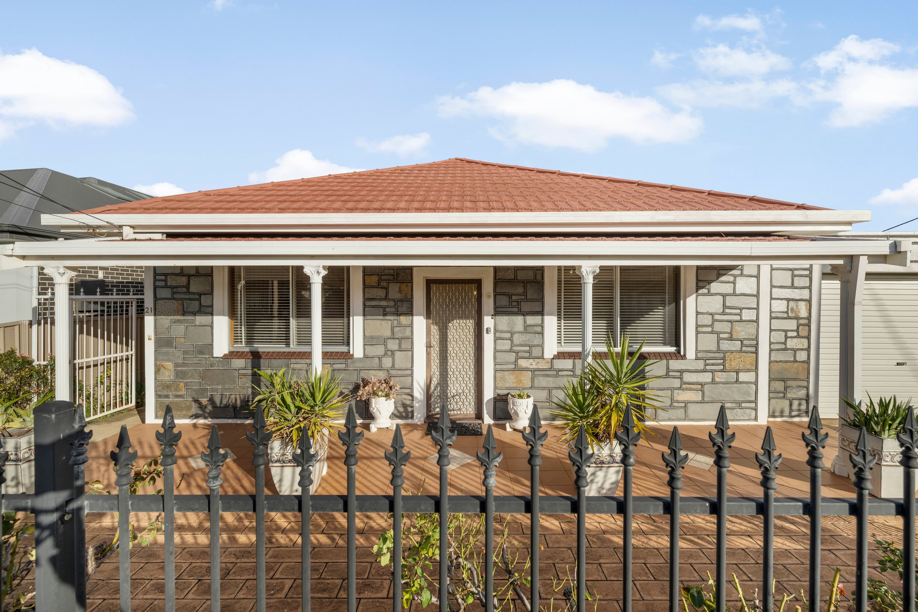 21 Adele Avenue, Kidman Park SA 5025, Kidman Park - Thumbnail 2