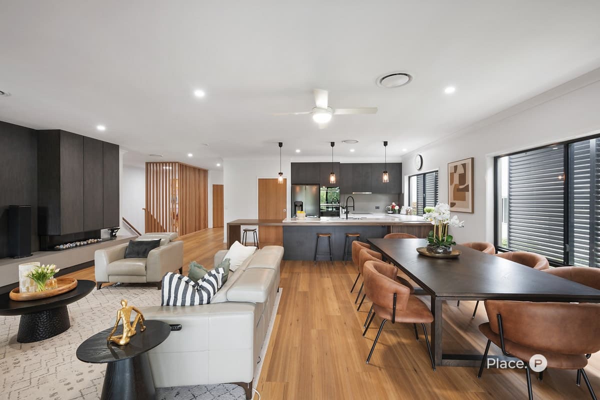 12 Nelson Place, Carindale - Thumbnail 3