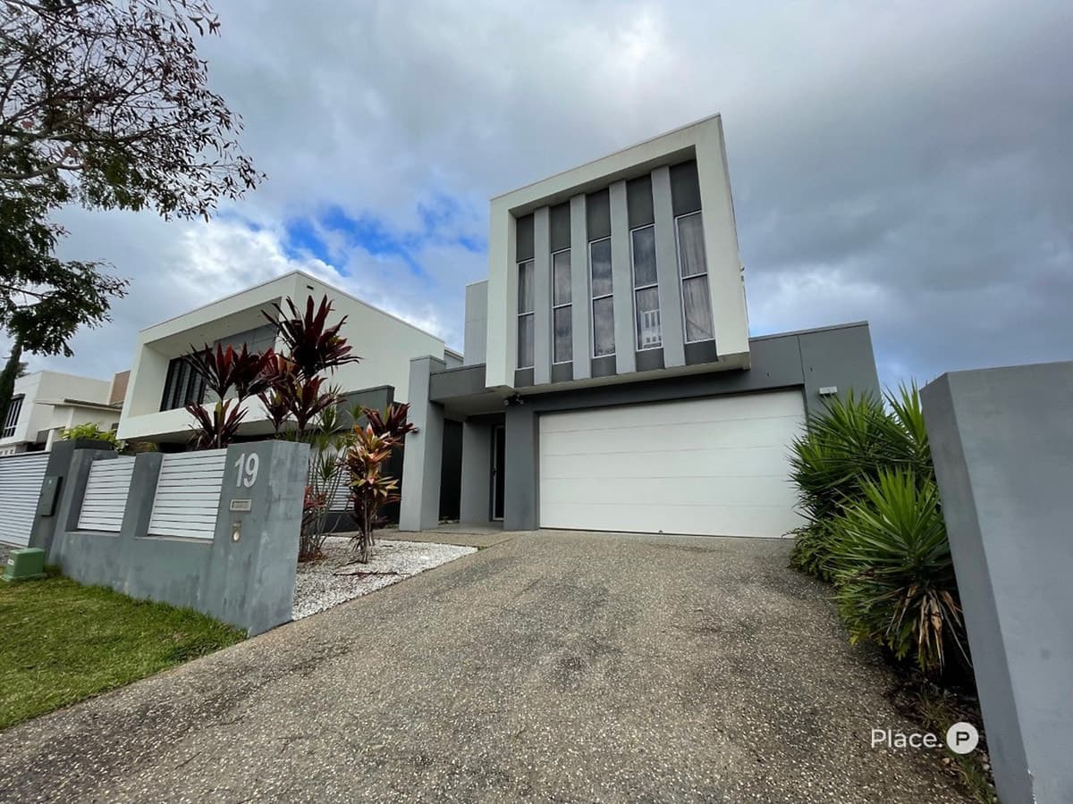 19 Aspire Street, Rochedale - Image 1