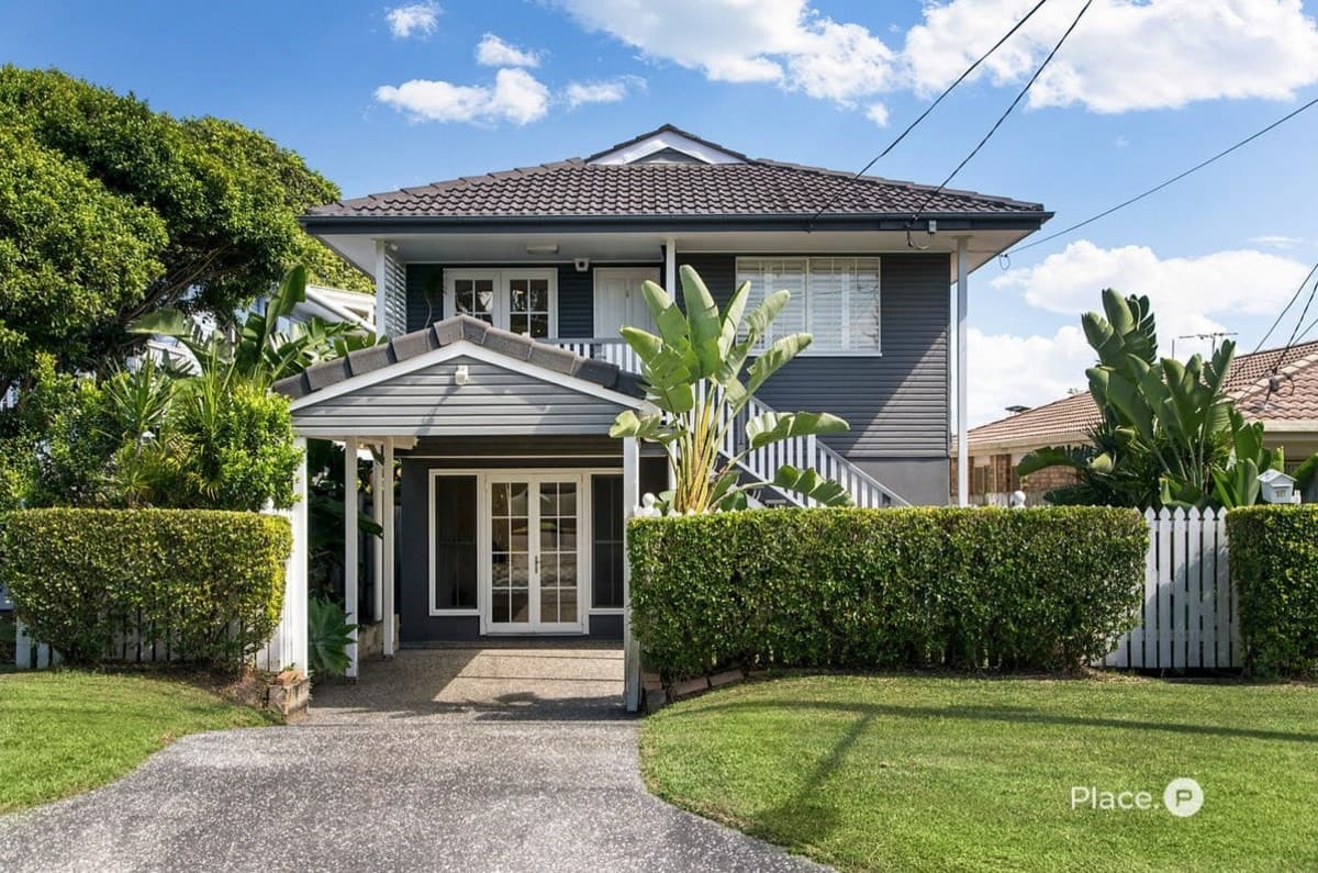 18 Gatling Road, Cannon Hill - Image 1