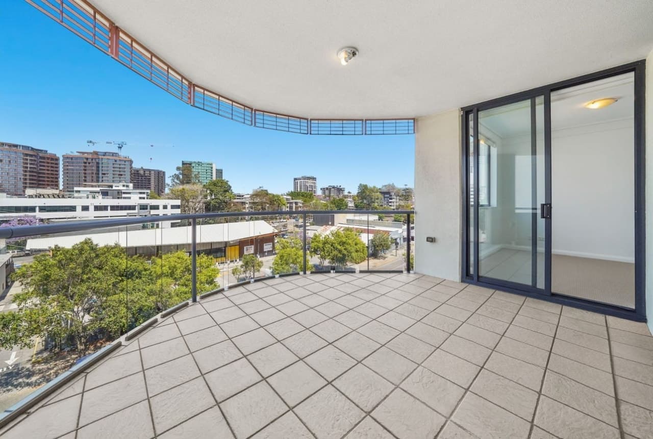 1-9 Sylvan Road, Toowong - Thumbnail 4