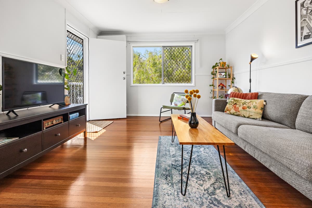 72 Mcfadden Street, Wynnum - Thumbnail 4
