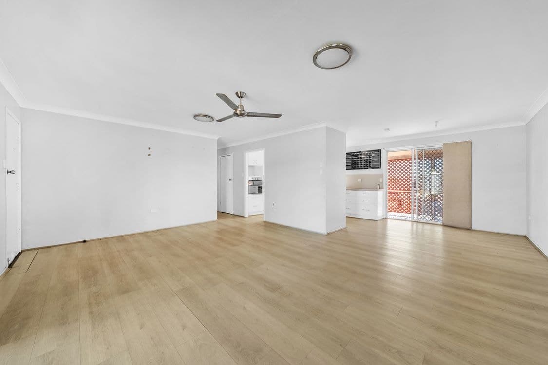 16 Gregory Highway, EMERALD QLD 4720, Emerald - Thumbnail 7