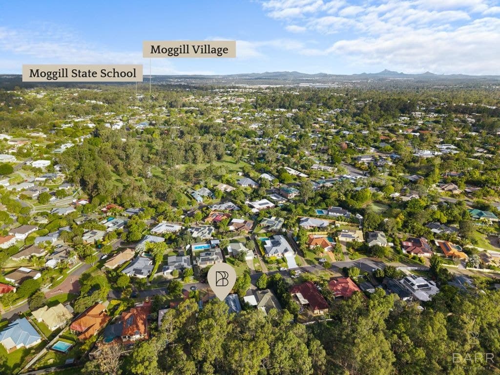 19 Jabiru Place, Bellbowrie, Bellbowrie - Thumbnail 2