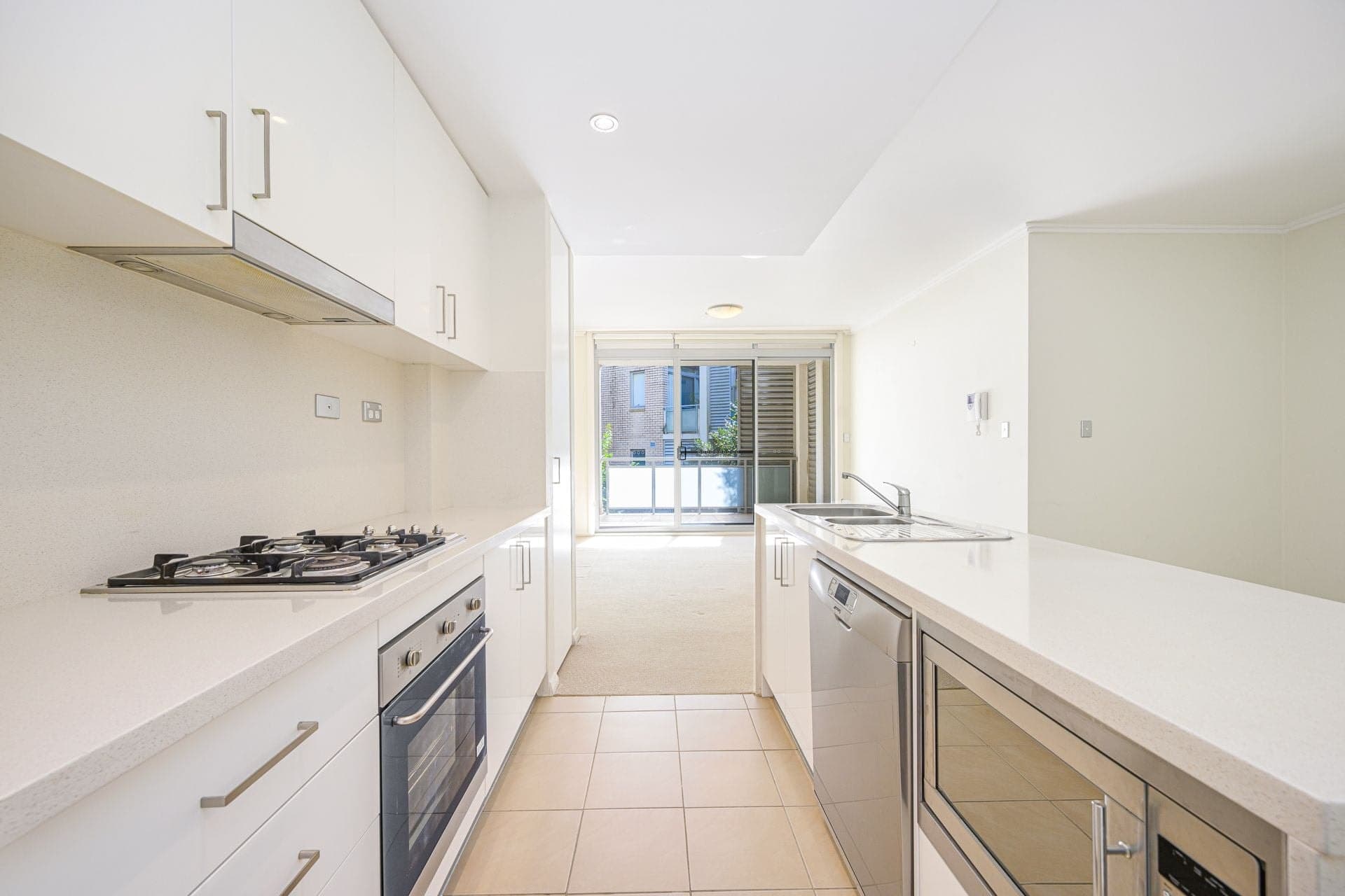 27/15-17 Corona Avenue, Roseville, Roseville - Image 1