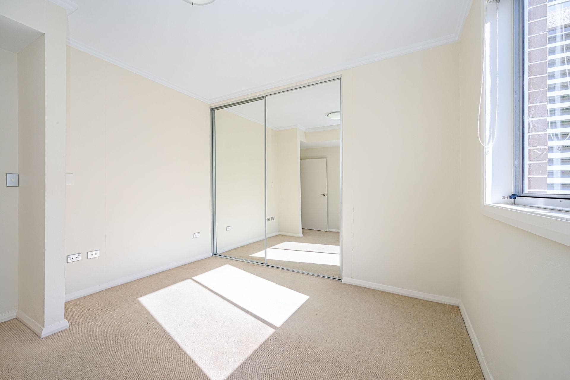 27/15-17 Corona Avenue, Roseville, Roseville - Thumbnail 6