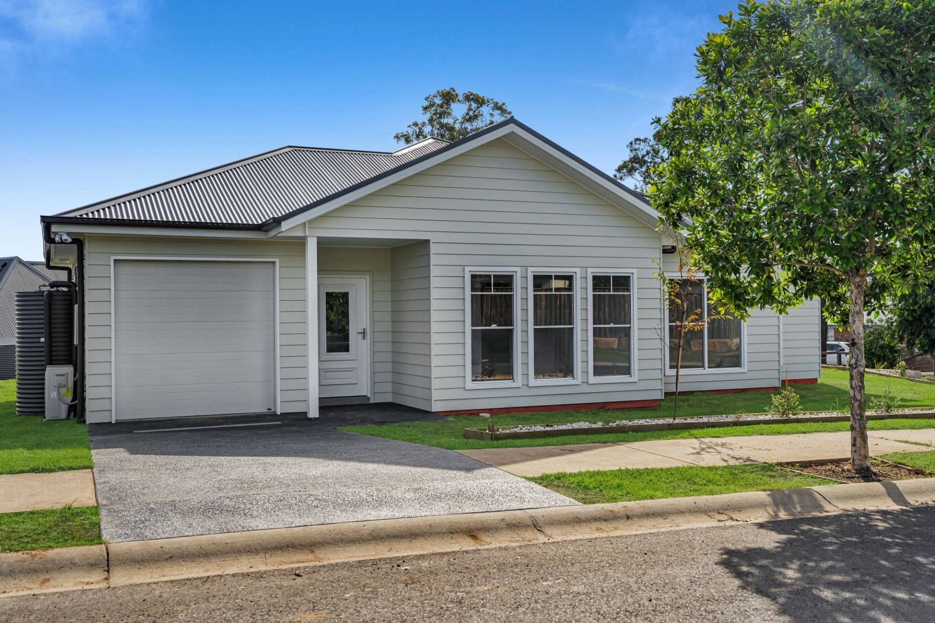 12 Macbeth Close, Oakdale, Oakdale - Image 1