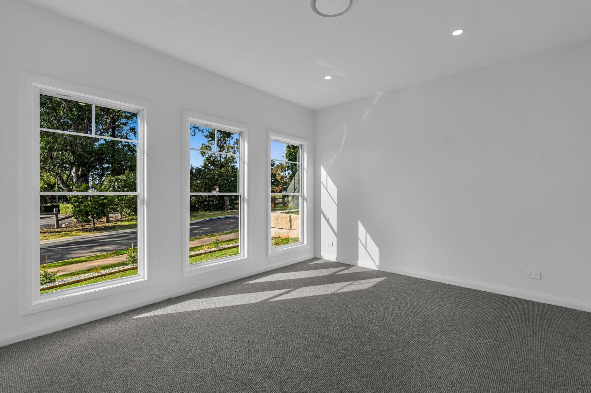 10 Macbeth Close, Oakdale, Oakdale - Thumbnail 5