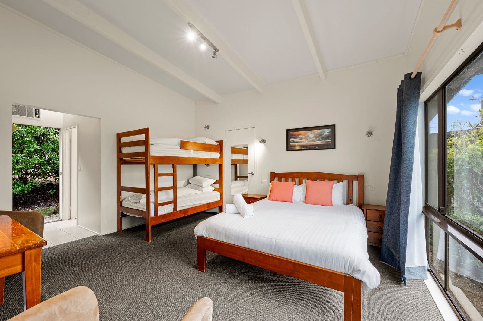 5/4 Omega Street, Merrijig VIC 3723, Merrijig - Thumbnail 4