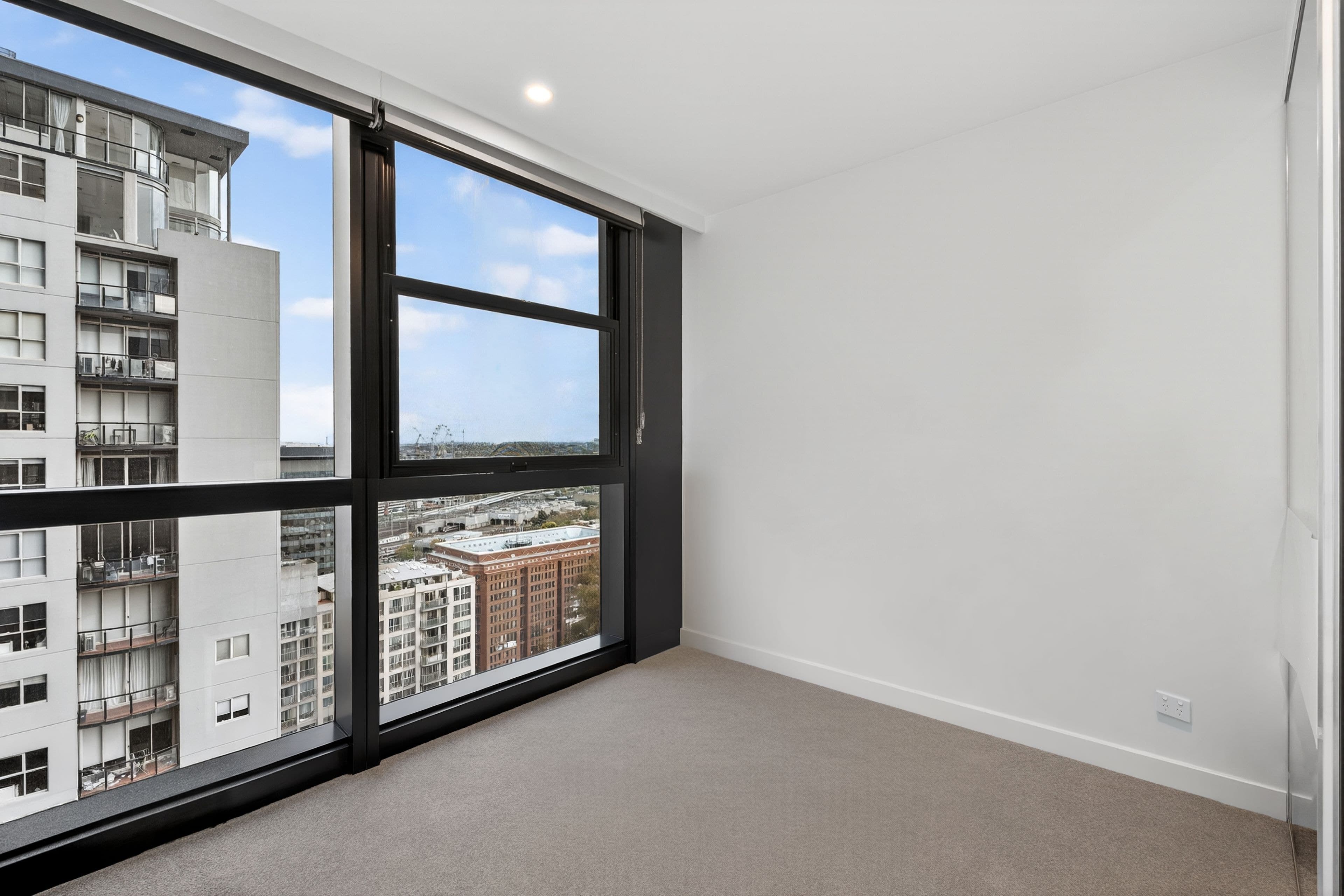 1808/301 King Street, Melbourne VIC 3000, Melbourne - Thumbnail 4