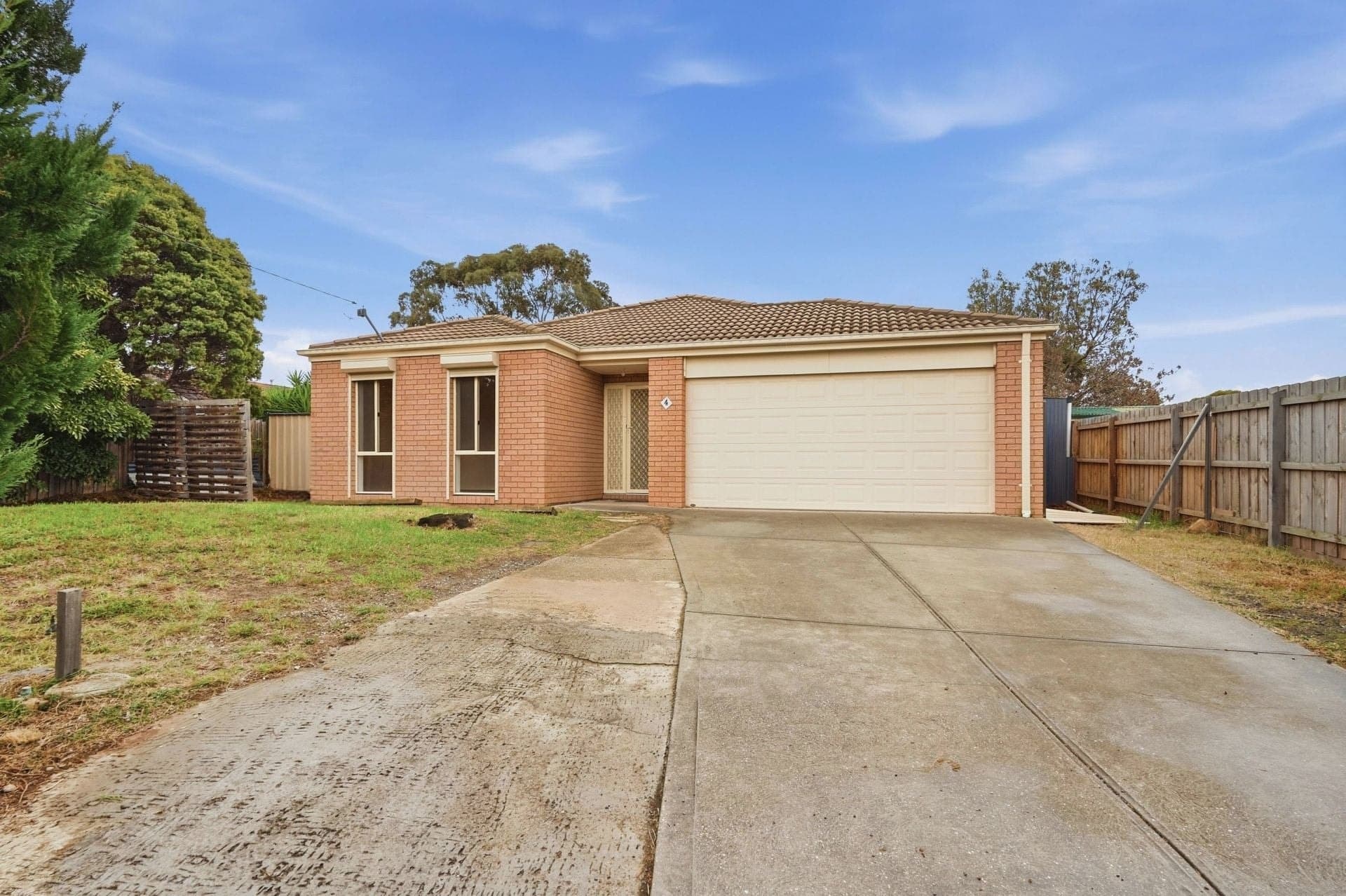4 Edwards  Court, Darley, Darley - Thumbnail 2