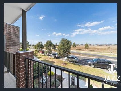 266 Boardwalk Boulevard, Point Cook - Thumbnail 6