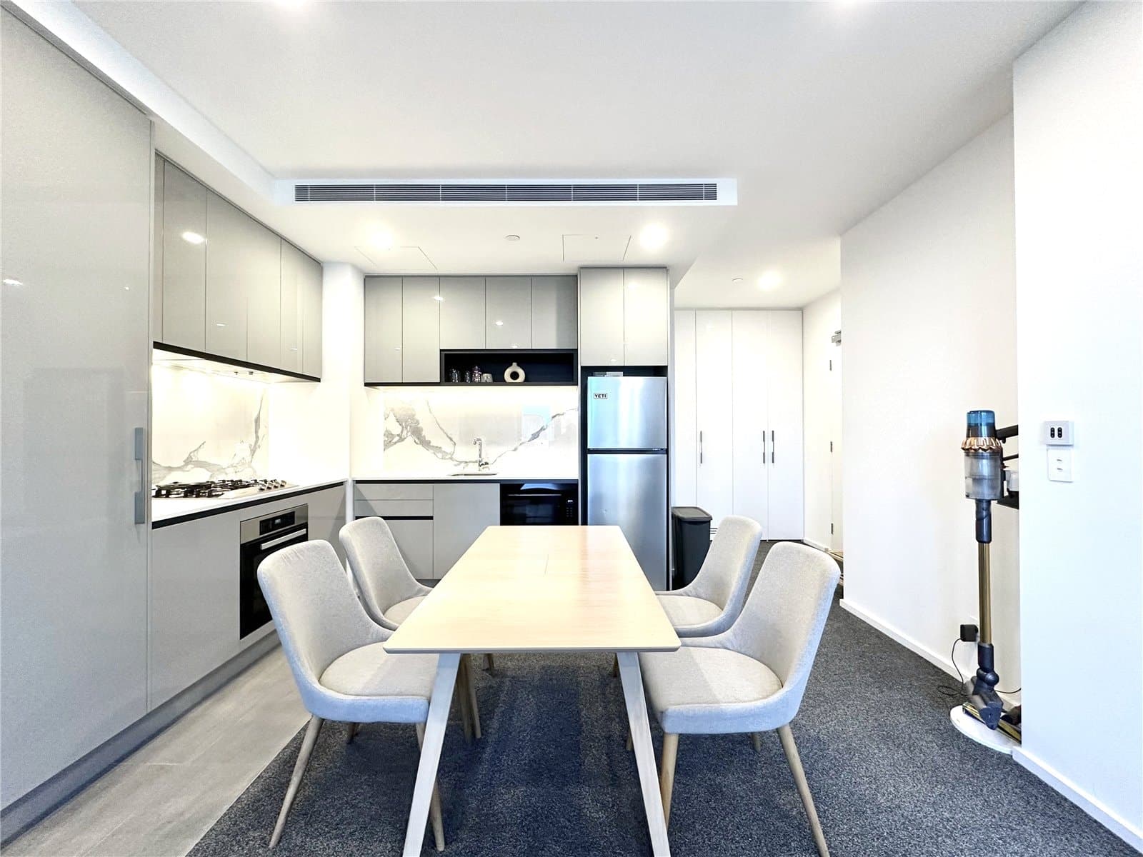 903/408 Spencer Street, West Melbourne - Thumbnail 5