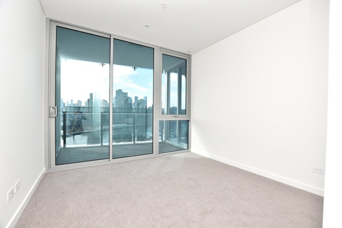 1305/81 South Wharf Drive, Docklands - Thumbnail 6