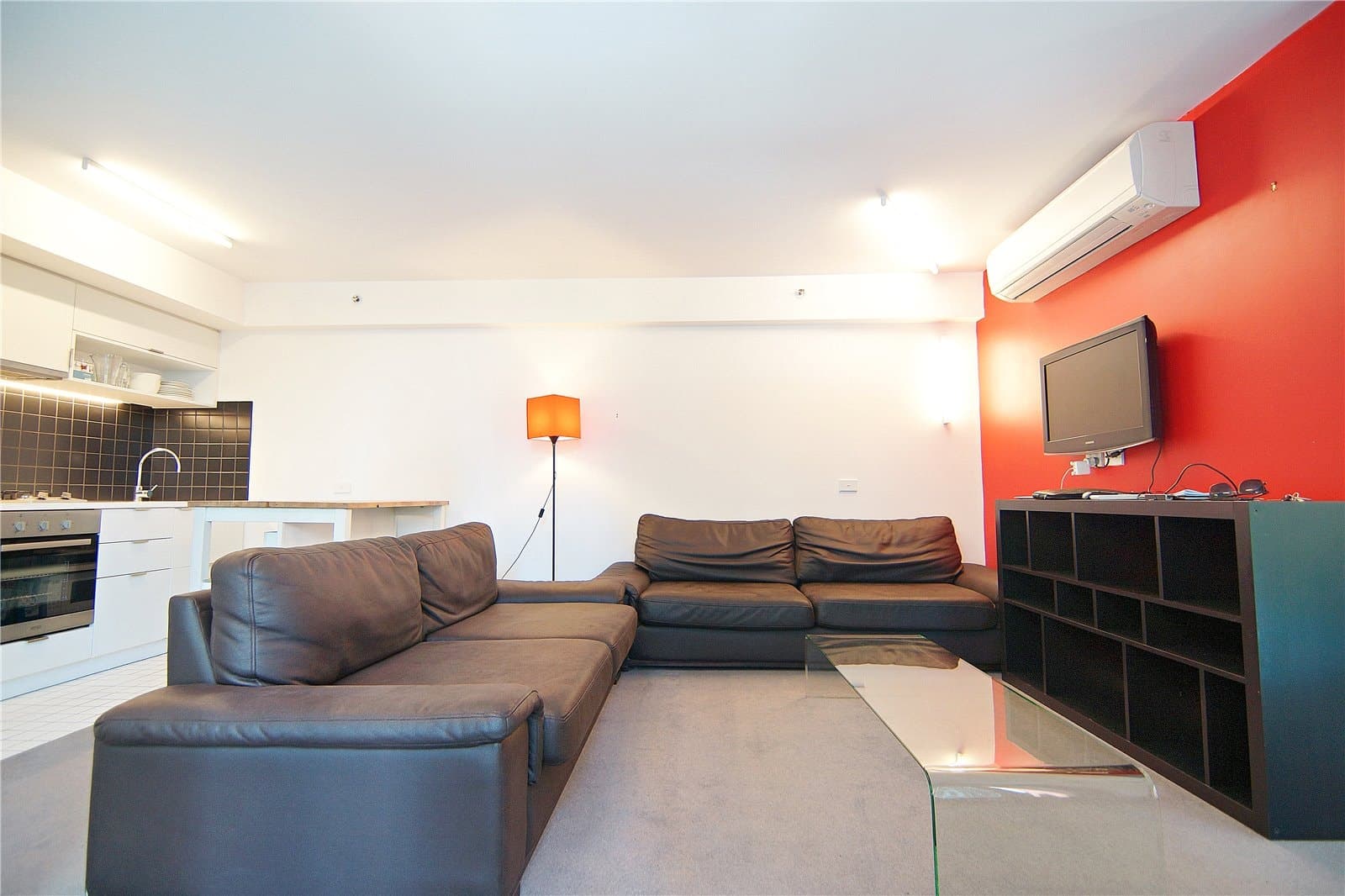 202/31 ABeckett Street, Melbourne - Thumbnail 2