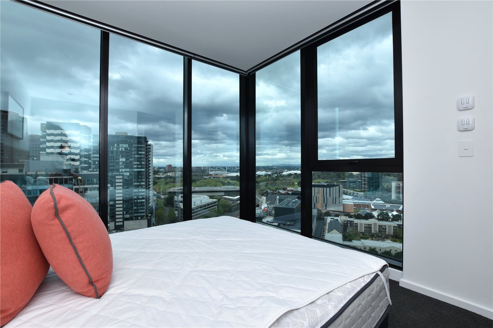 2211/60 Kavanagh Street, Southbank - Thumbnail 3