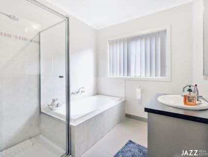 22/39 Astley Crescent POINT COOK, Point Cook - Thumbnail 2