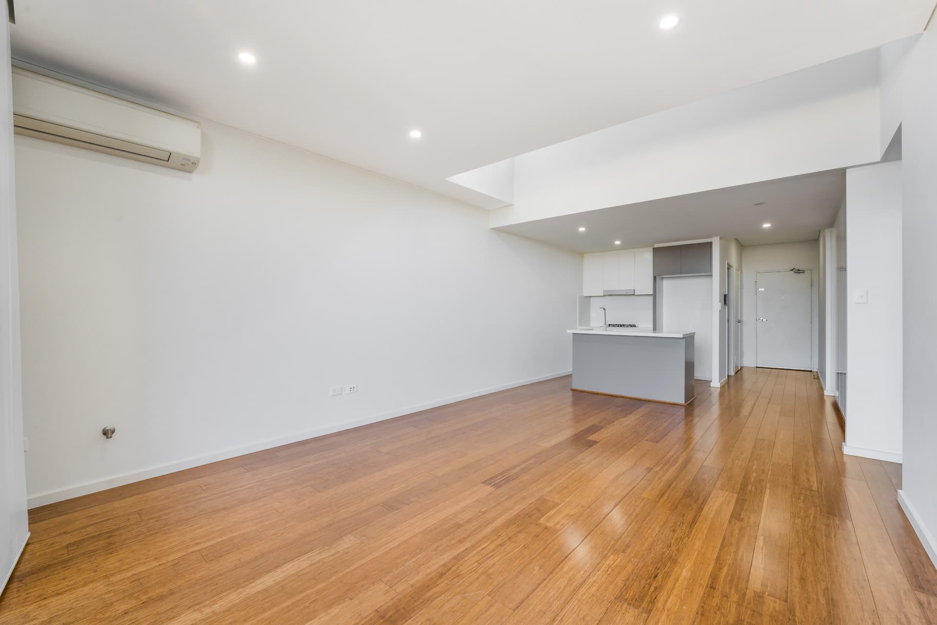 226/203 Birdwood Road, Georges Hall - Thumbnail 5