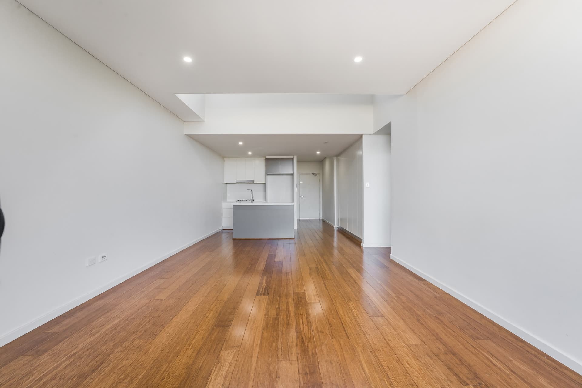 226/203 Birdwood Road, Georges Hall - Thumbnail 7