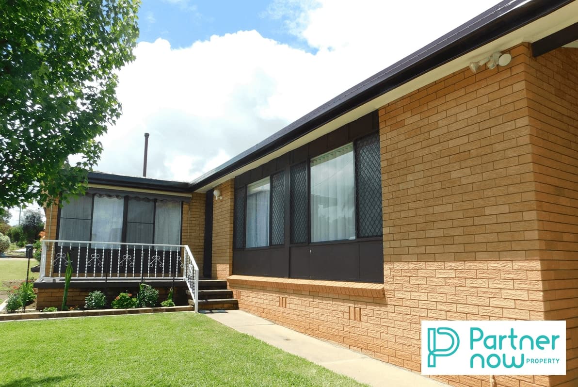 141 Hillvue Road, TAMWORTH NSW 2340, Tamworth - Image 1