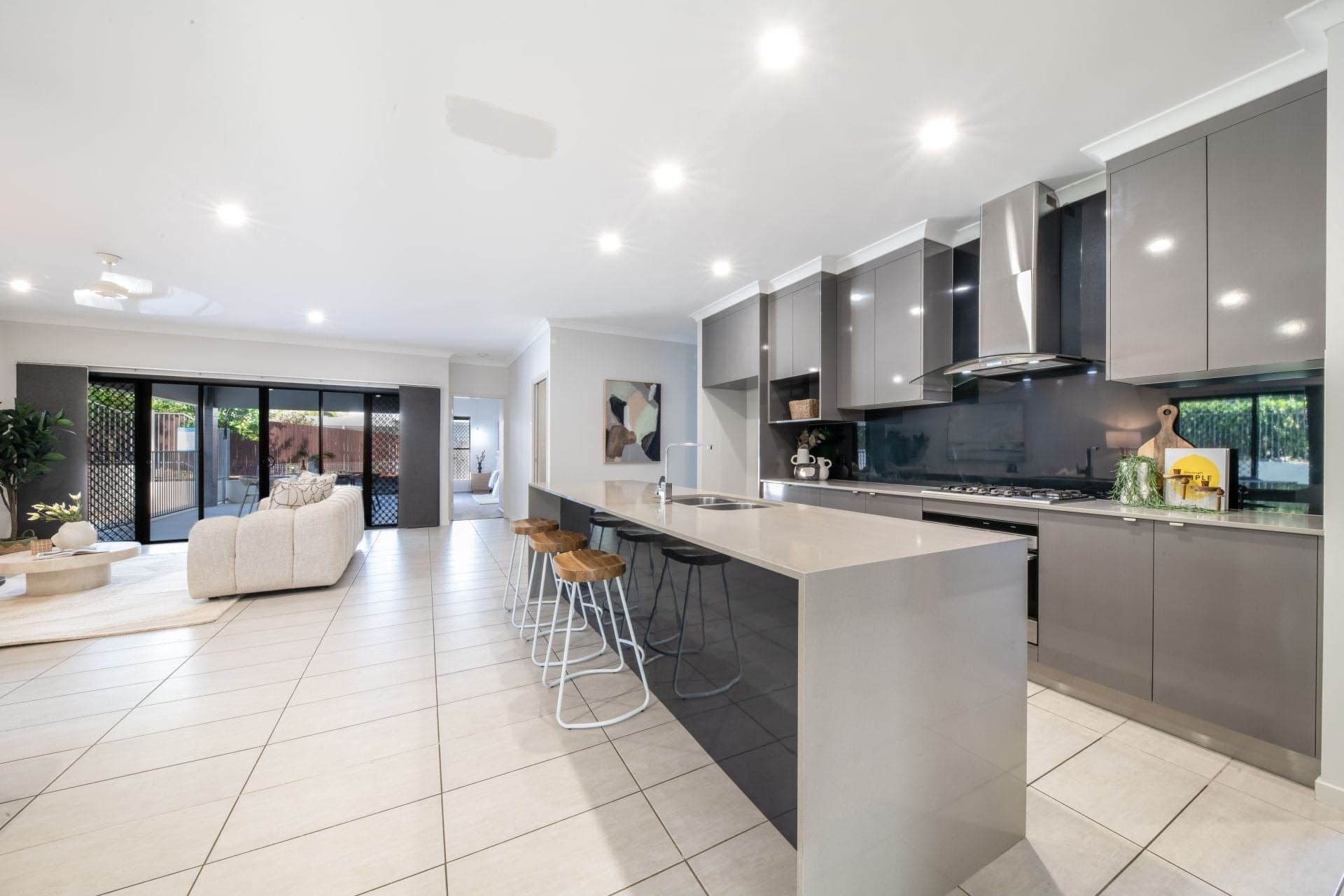 4 Mandara Court Cannonvale QLD, Cannonvale - Thumbnail 6