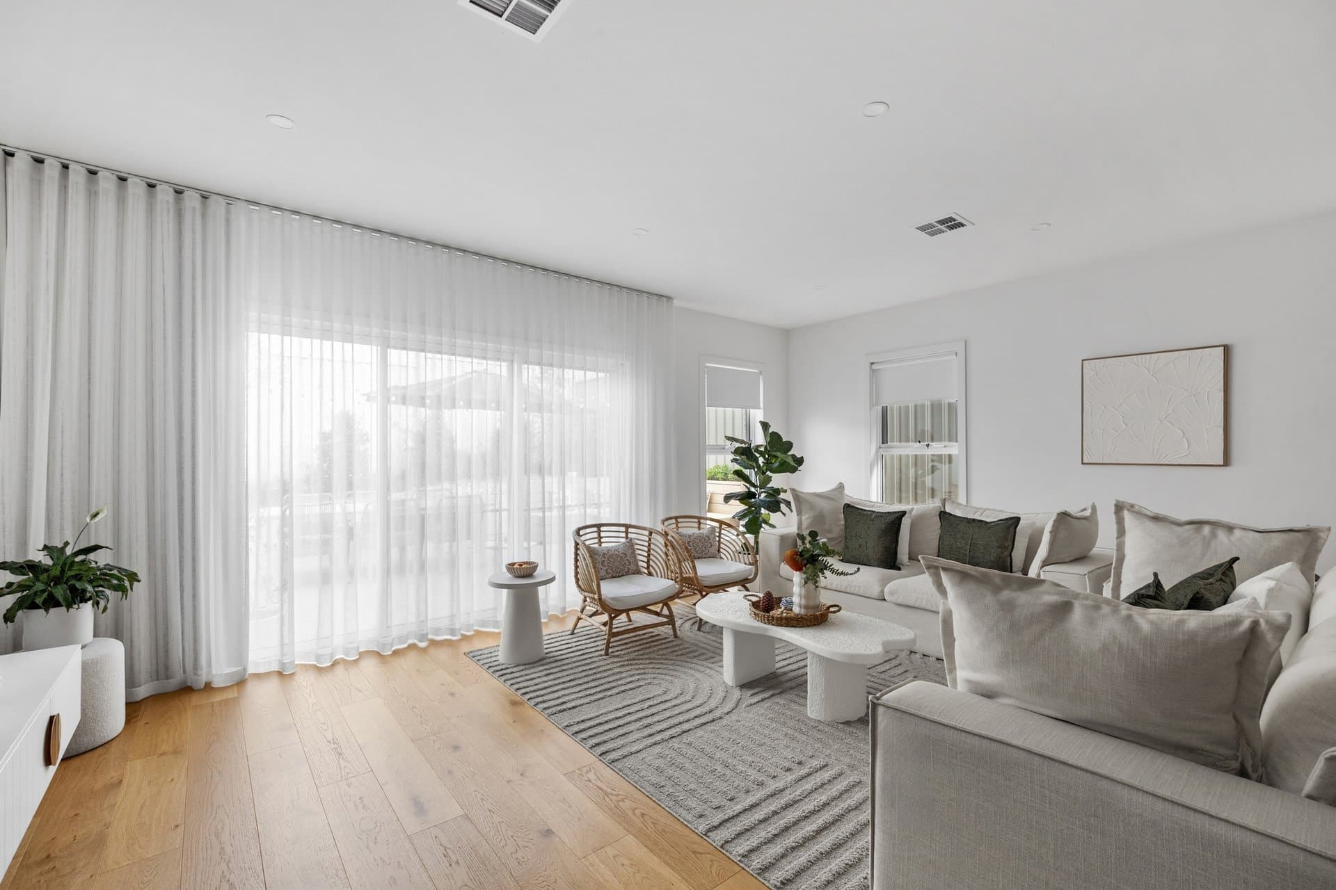 7a Caravelle Crescent, Strathmore Heights - Thumbnail 3