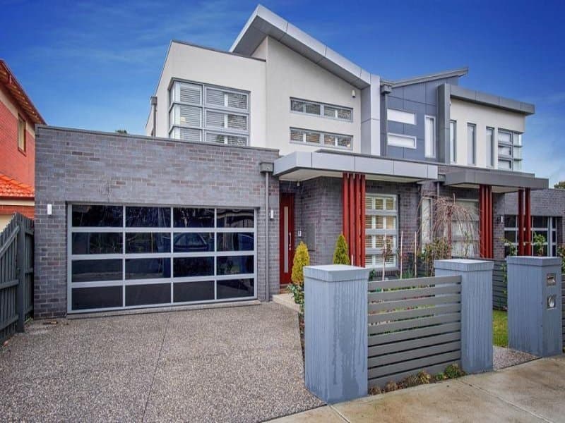 21 Balmoral Avenue, Strathmore - Image 1