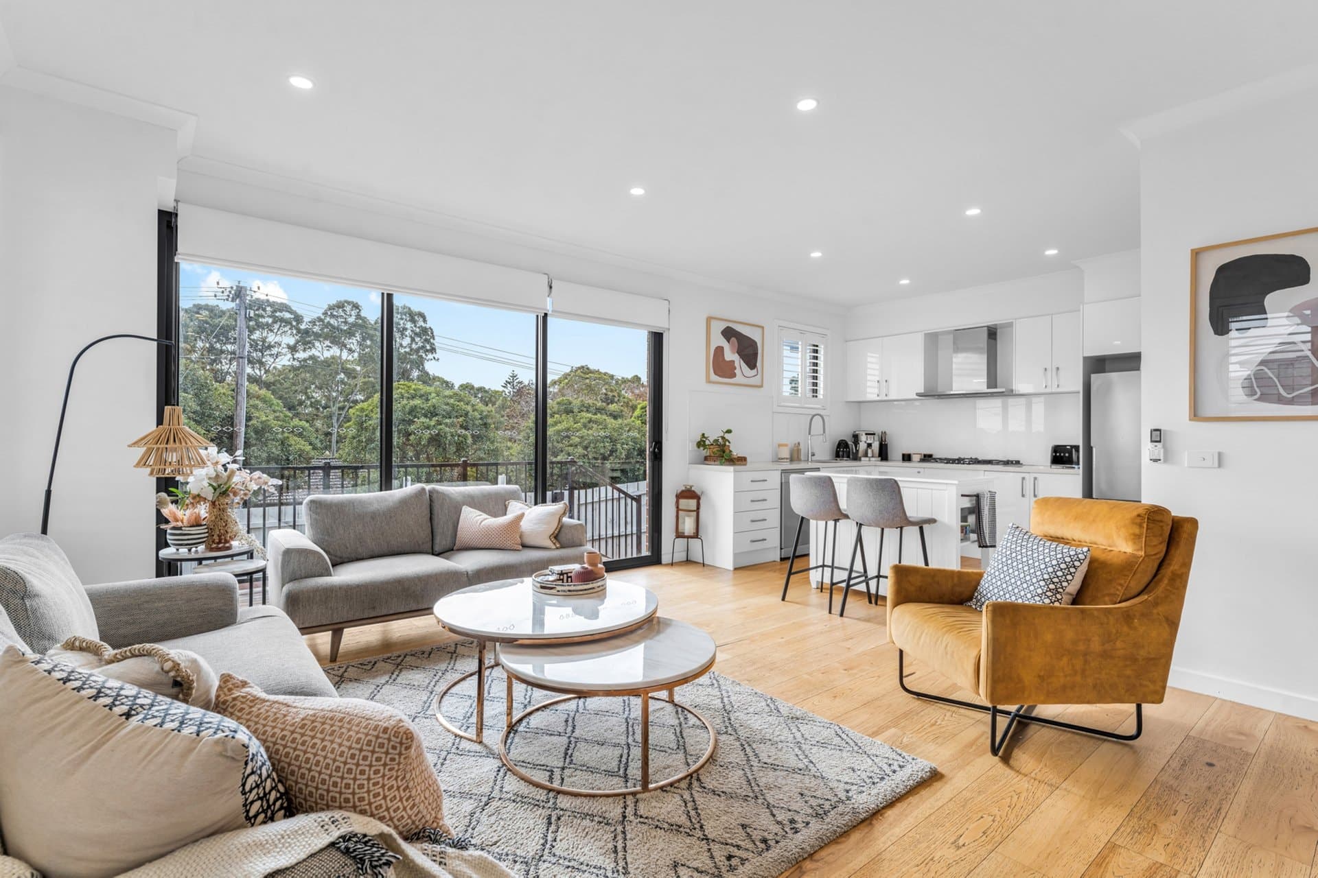 1/212 Stephensons Road, Mount Waverley - Thumbnail 2