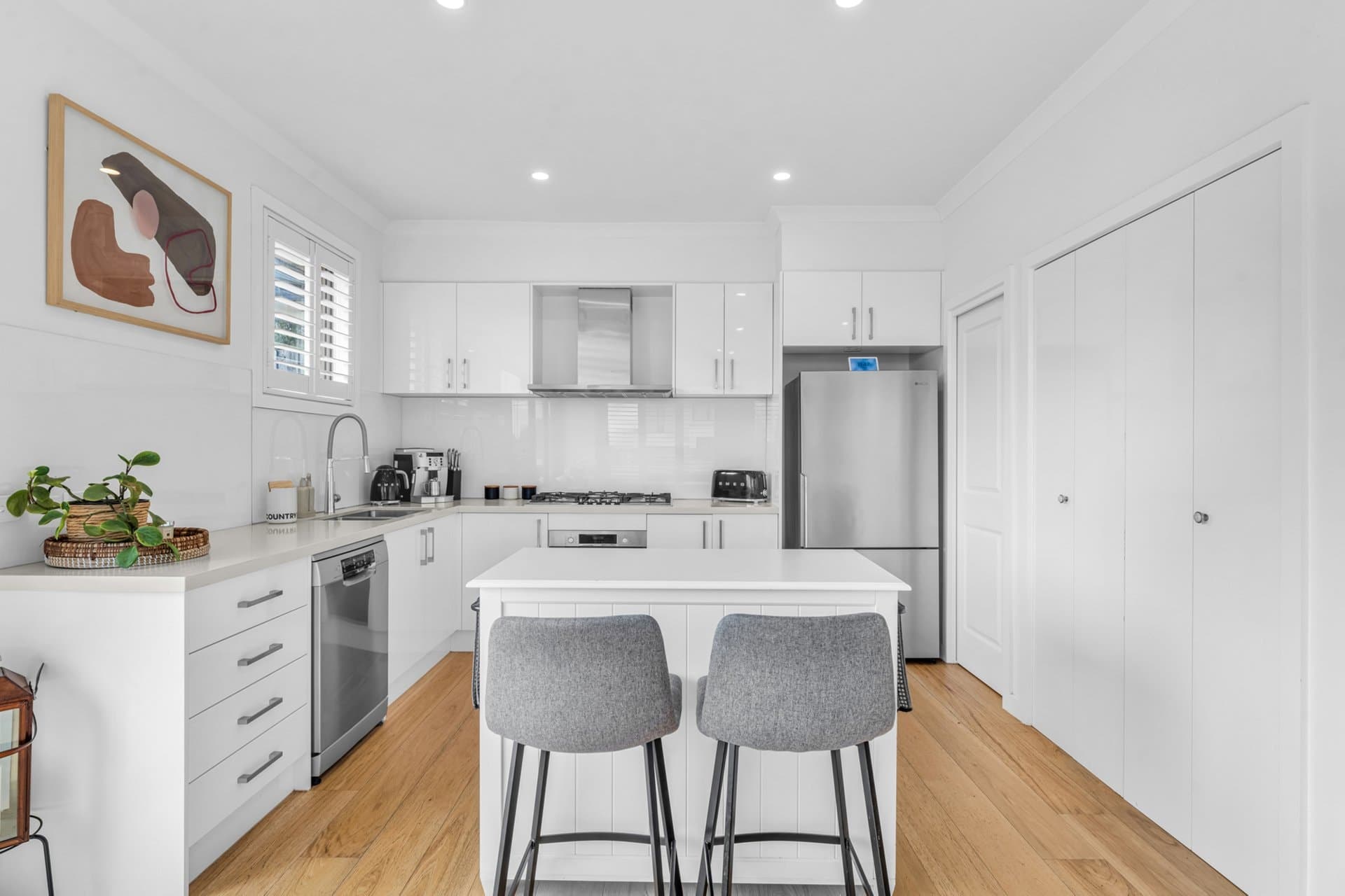 1/212 Stephensons Road, Mount Waverley - Thumbnail 3