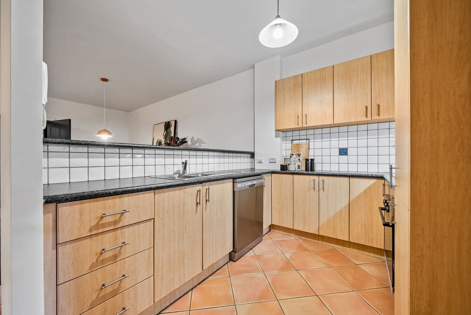 8/1023 Rathdowne Street, Carlton North - Thumbnail 6