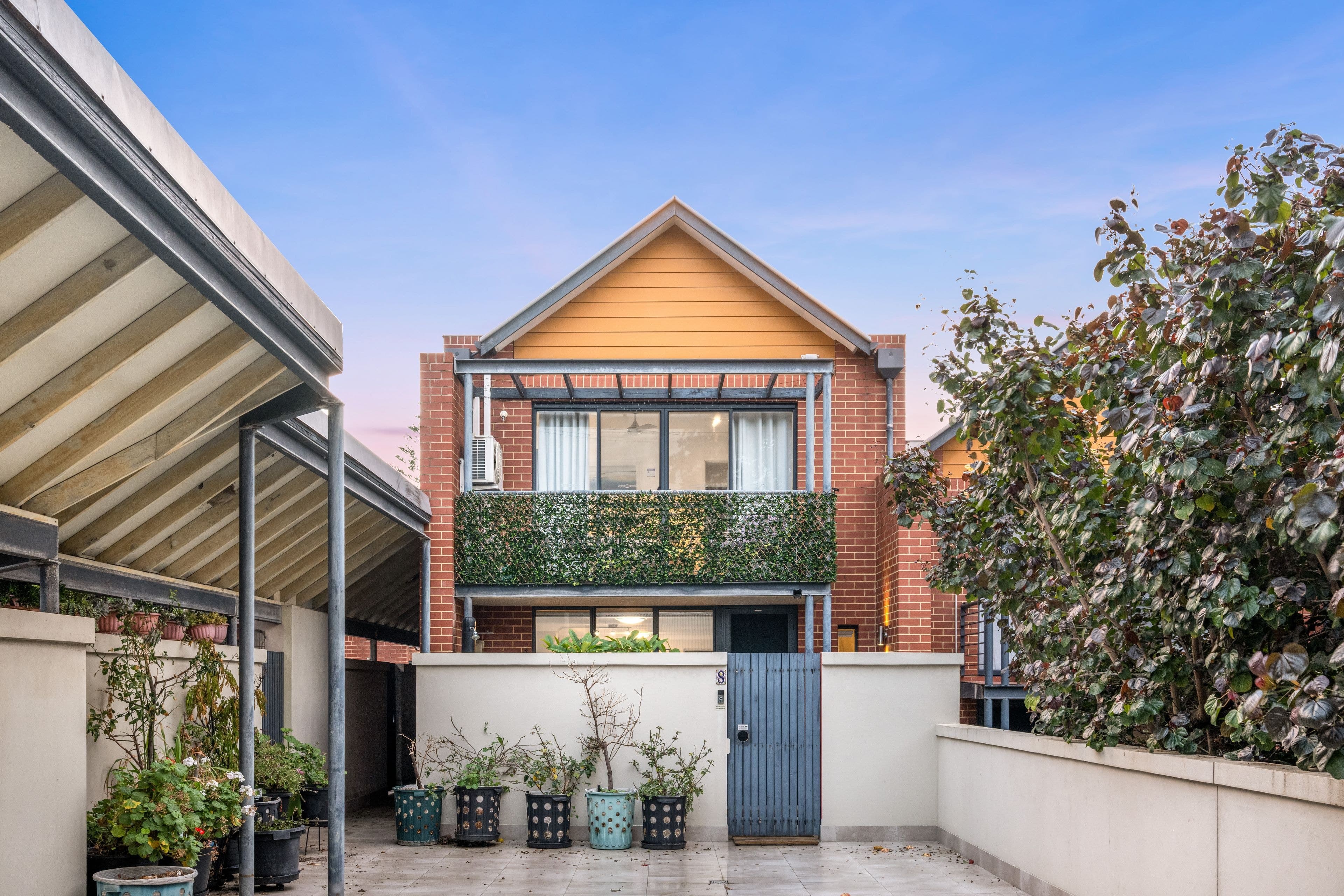 8/27 Burns Street, North Fremantle WA 6159, North Fremantle - Image 1
