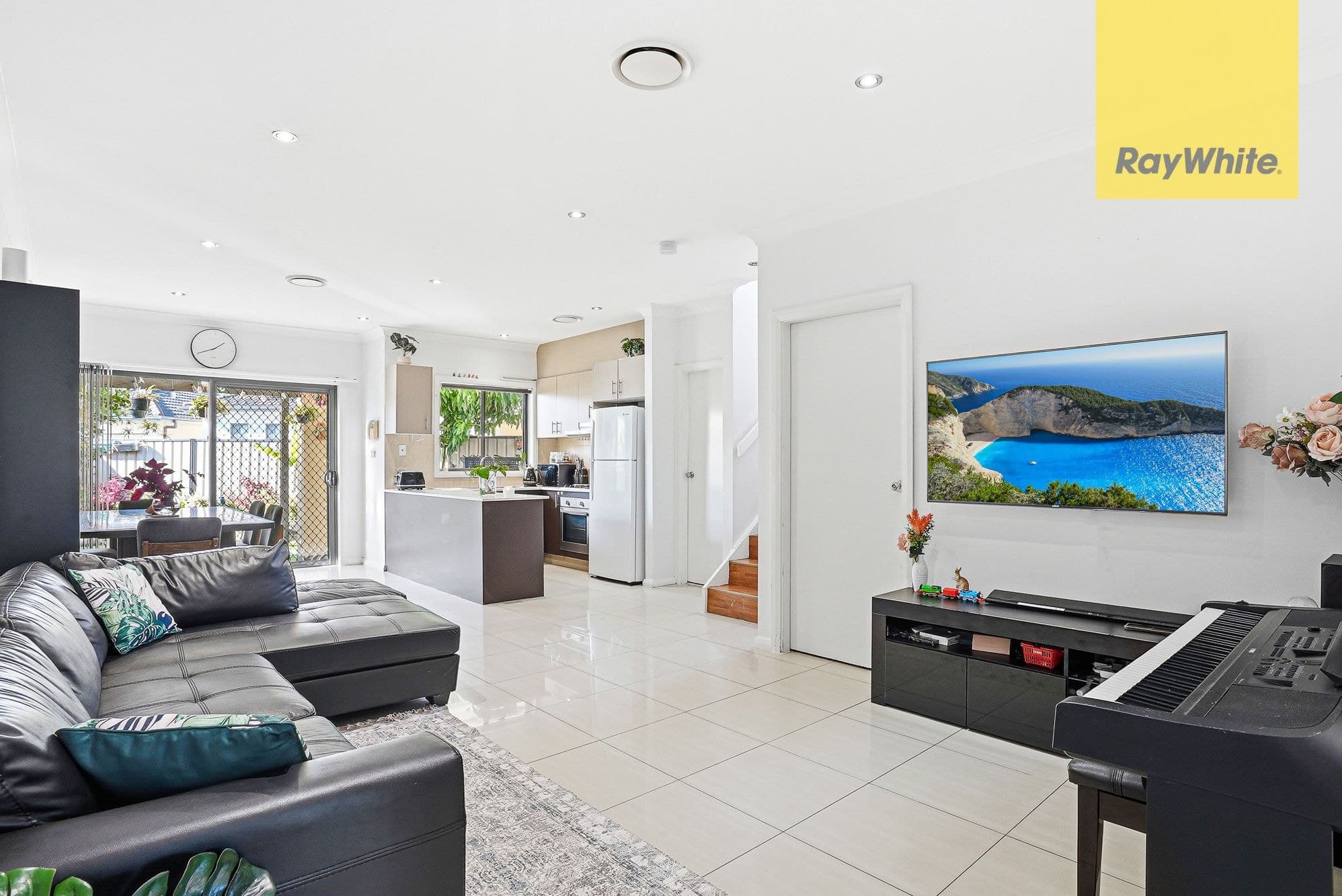 5/44 Girraween Road, Girraween NSW 2145, Girraween - Thumbnail 2