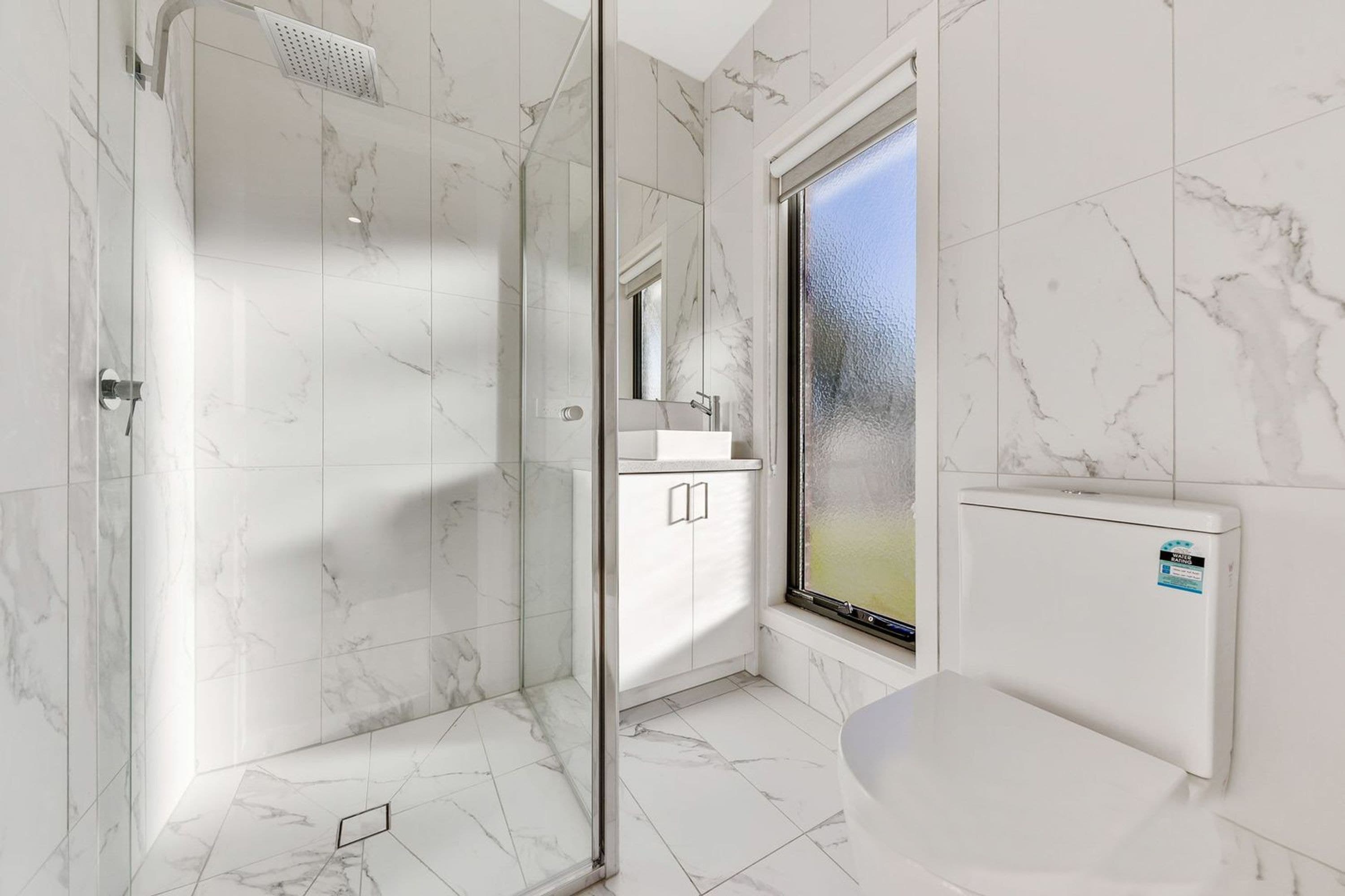 1/2 Stevens Road, St Albans VIC 3021, St Albans - Thumbnail 6