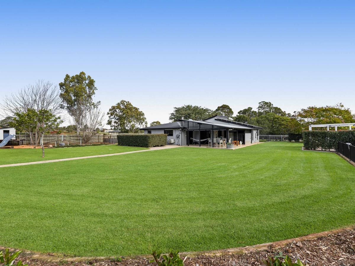 47 Holly Avenue, Cawdor QLD 4352, Cawdor - Thumbnail 2