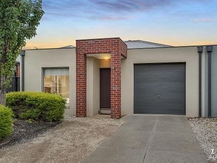 5/39 Astley Crescent, Point Cook - Thumbnail 3