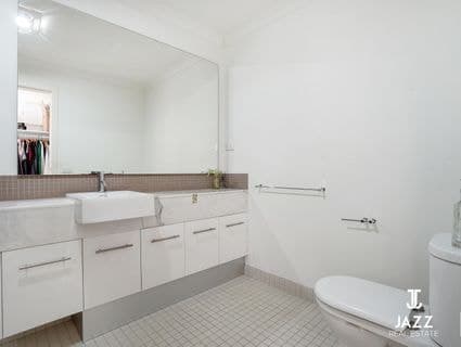 93 Signature Boulevard, Point Cook - Thumbnail 7