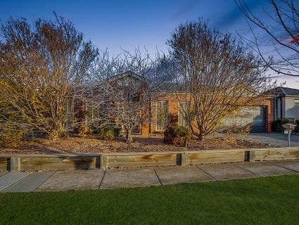35 Baden Powell Drive, Tarneit - Thumbnail 2
