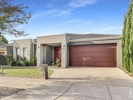 35 Lamington Drive, Tarneit - Thumbnail 2