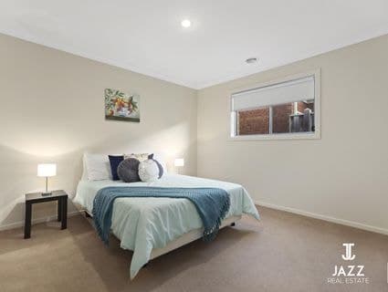 13 Peppers Avenue, Point Cook - Thumbnail 7