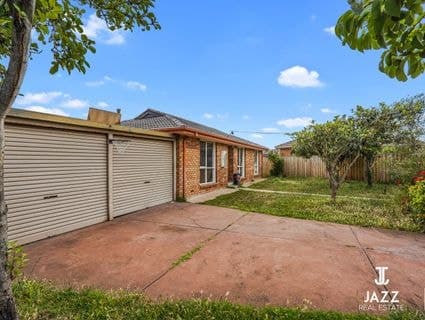 4 Bella Court, St Albans - Thumbnail 2