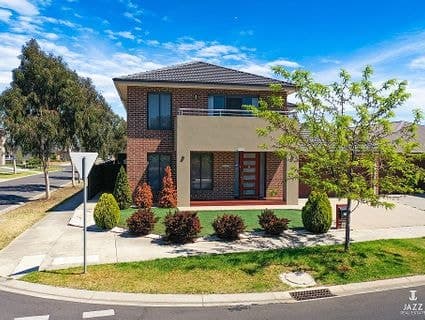 24 Kingsford Drive, Point Cook - Thumbnail 3