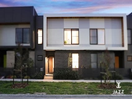 58 Umbrella Way, Point Cook - Thumbnail 2