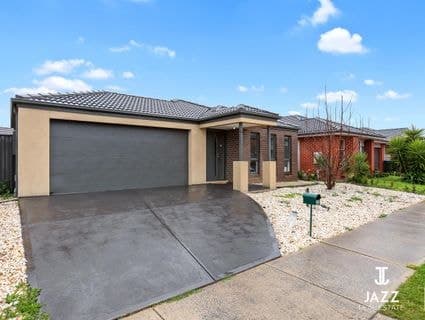 23 Garland Terrace, Point Cook - Thumbnail 2