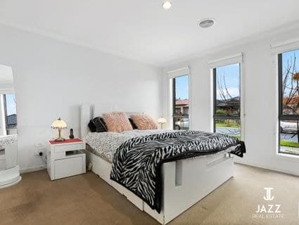 23 Garland Terrace, Point Cook - Thumbnail 5