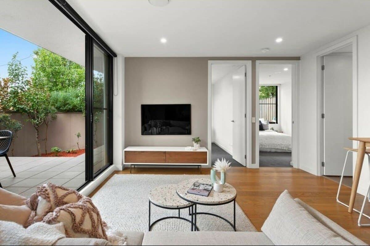 2 / 81 Warrigal Road, Mentone, VIC, 3194, Mentone - Thumbnail 3