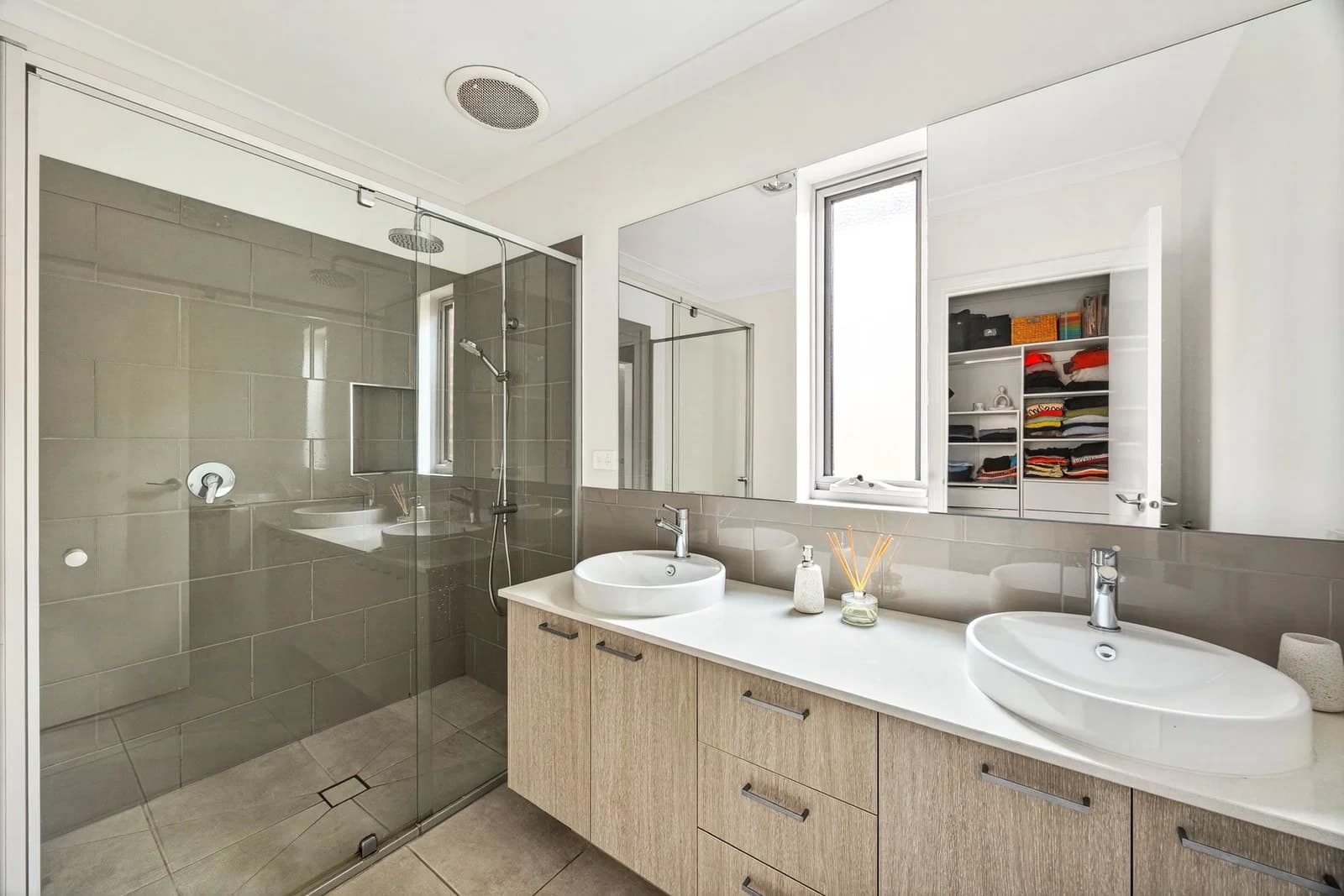 77 Kelpie Boulevard, Curlewis - Thumbnail 8