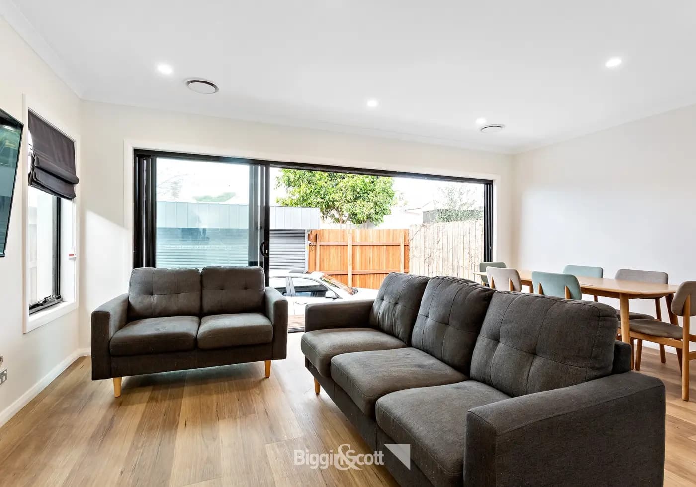 17 Glass Street, Richmond, VIC, Richmond - Thumbnail 2