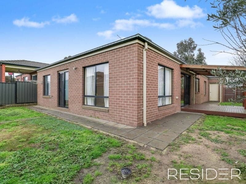 25 Cassinias Grove Mernda, Mernda - Image 1