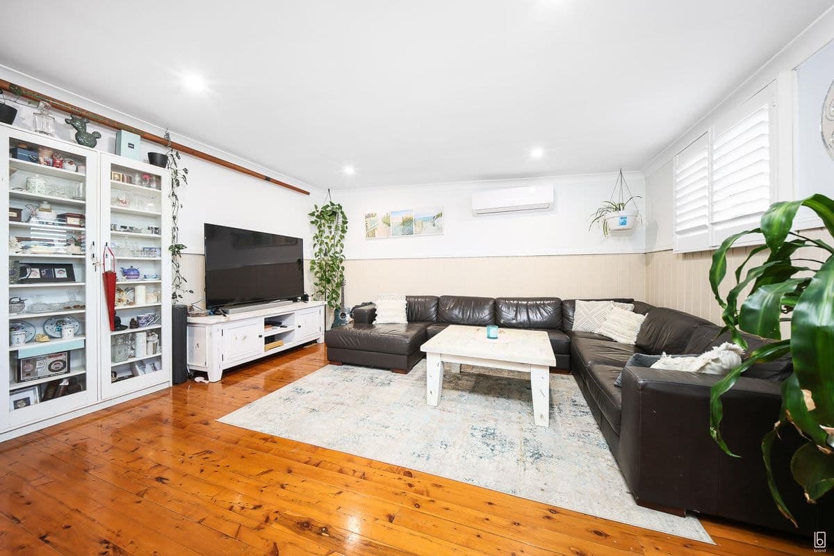 51 Arlington Street, GOROKAN, Gorokan - Thumbnail 4