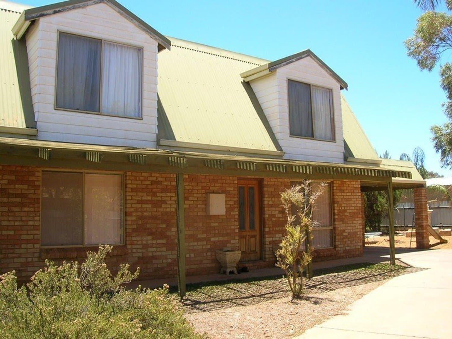 2/10 Montgomery Lane, Hannans WA 6430, Hannans - Image 1